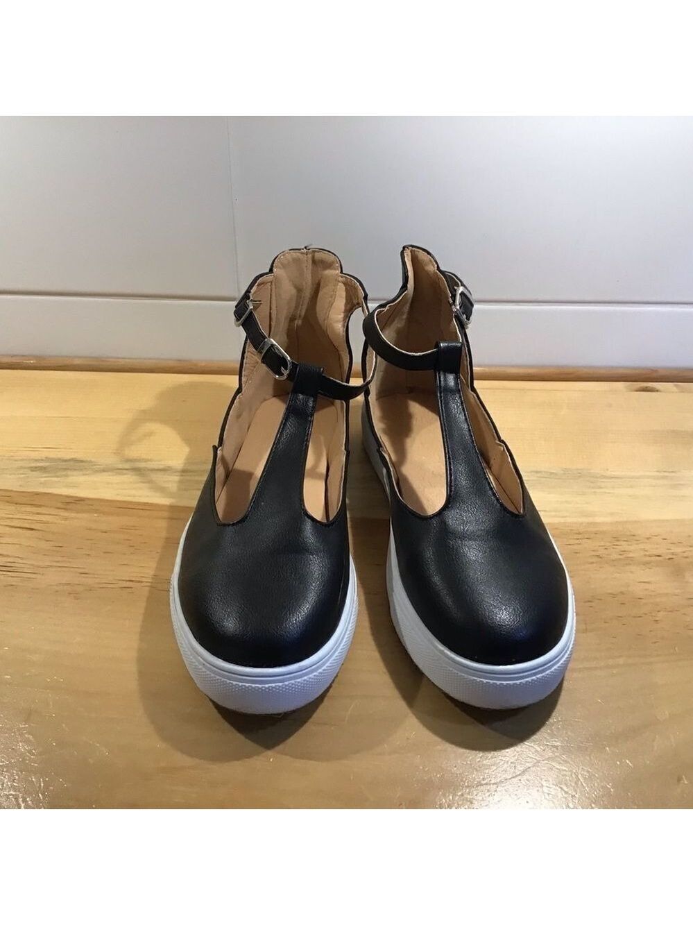 PRETTY vegan black leather shoes - Picture 5 of 9